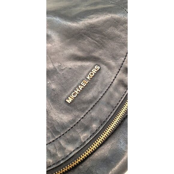 Michael Kors Y2K Grunge Goth Leather Black and Gold Purse Handbag Vintage Chain - Picture 3 of 12